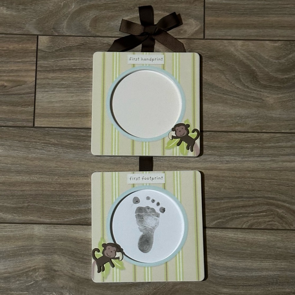 2010 Carter’s Neutral Color Monkey Baby’s 1st Hand & Foot Print Hanging Frame